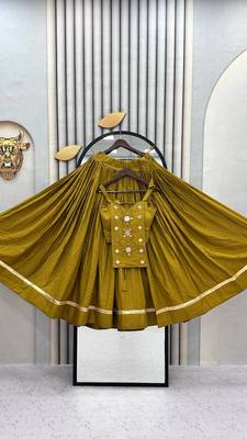 Olive Green Handwork codi & mirror work Cotton Navratri Lahenga Choli 5