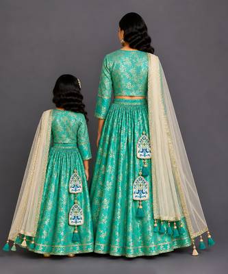 Green embroidered cotton silk mother daughter lehenga combo set 2