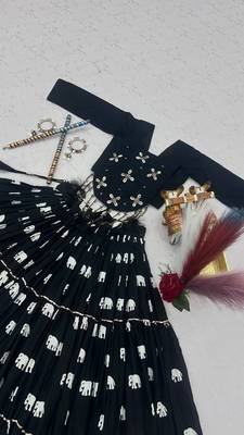 Black Heavy Hand Work with kodi work with hand latkan Cotton Navratri Lahenga Choli 4