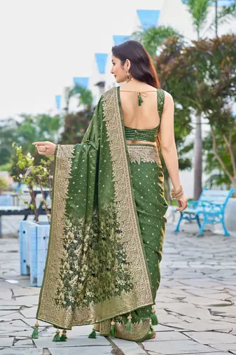 green silk blend jacquard woven saree with zari border and unstitch blouse piece