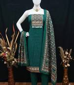 women's green unstitched reyon cotton dress material with printed dupatta