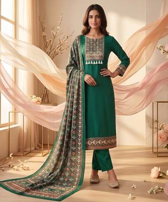 women's green unstitched reyon cotton dress material with printed dupatta 1