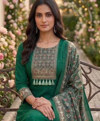 women's green unstitched reyon cotton dress material with printed dupatta 4