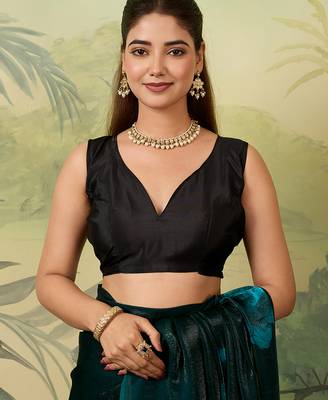 green color smart and ethnic silk blend fabric digital printed girlie fancy saree 5
