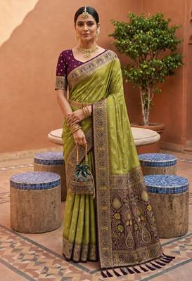 olive color soft silk blend fabric woven designer ethnic partywear saree 1