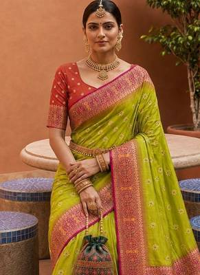 perrot green color soft silk blend fabric woven designer ethnic partywear saree 3