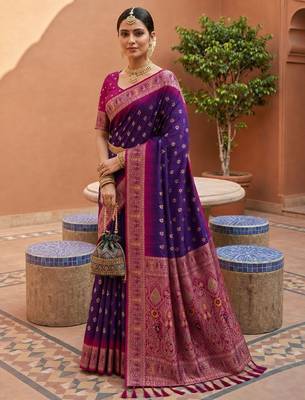 purple color soft silk blend fabric woven designer ethnic partywear saree 4