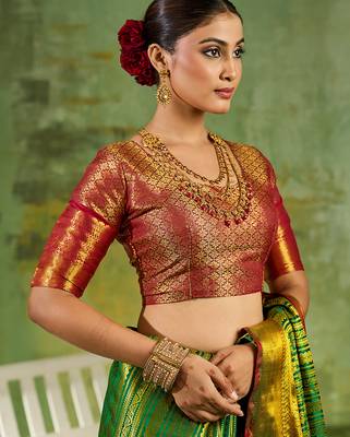 green color kanjivaram silk blend woven designer ethnic partywear saree 3