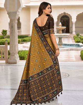 brown color smart and rich woven meenakari jacquard designer patola silk blend saree 2