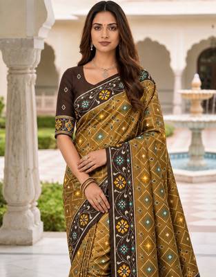 brown color smart and rich woven meenakari jacquard designer patola silk blend saree 3
