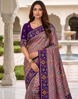 purple color smart and rich woven meenakari jacquard designer patola silk blend saree 3