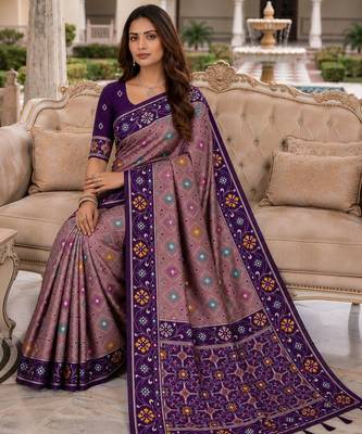purple color smart and rich woven meenakari jacquard designer patola silk blend saree 5