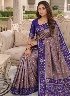 violet color smart and rich woven meenakari jacquard designer patola silk blend saree 5