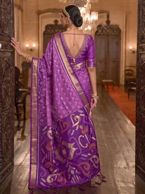 lavender color smart soft silk blend designer ethnic partywear saree 2