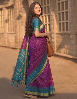 purple color soft silk blend smart designer sophisticated rich looks saree 3