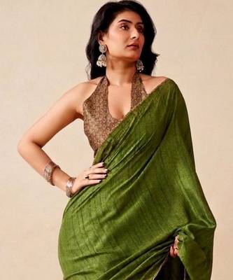 green color beautiful woven designer tissue fabric saree 3