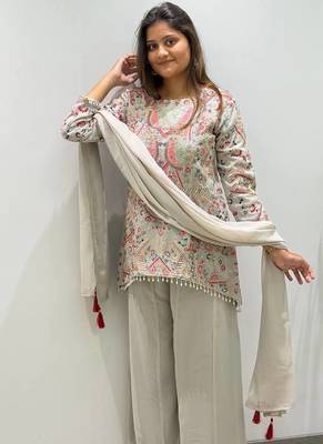 grey color embroidered and sequence wrok georgette salwar suit 2