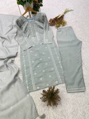 gray color embroidered and sequence wrok silk blend salwar suit 4