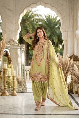 Pista heavy mal chanderi party wear embroidery suit set 3