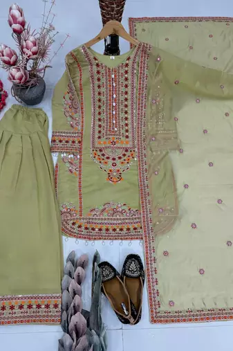 Pista heavy mal chanderi party wear embroidery suit set