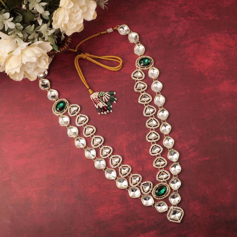 Green kundan necklace for men – traditional wedding jewellery