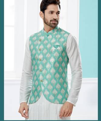 Green heavy banarasi jacquard jacket kurta pajama set with fancy buttons. 2