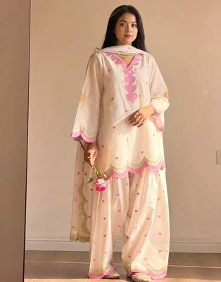 White mal chanderi cotton party wear embroidery farshi salwar suit set 1