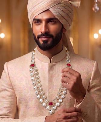 Maroon kundan groom necklace – classic sherwani accessory 1