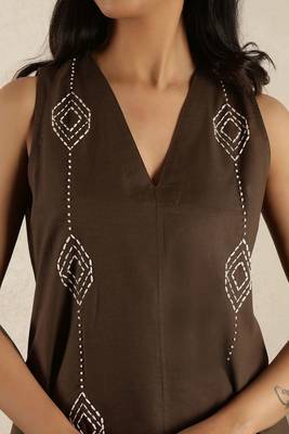 Brown hand embroidered dress 4