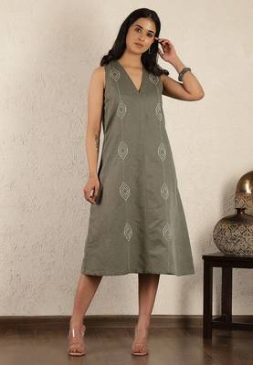 Olive hand embroidered dress 2