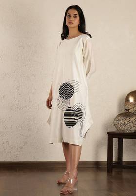 Off white chanderi silk applique dress 2
