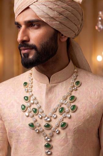 Green kundan necklace for men – royal indian wedding accessory