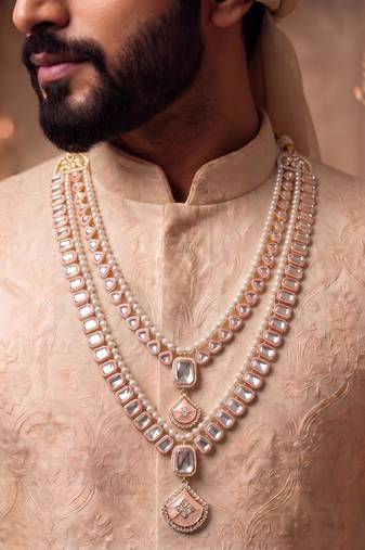 Peach kundan pearl groom necklace – premium sherwani accessory