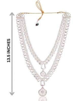 White kundan pearl groom necklace – classic wedding accessory 4