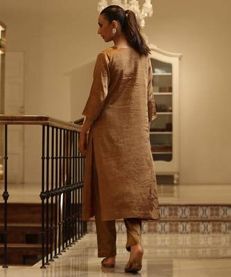 Golden handloom tissue kurta set 3