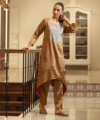 Gold and silver handloom tissue kurta set 2