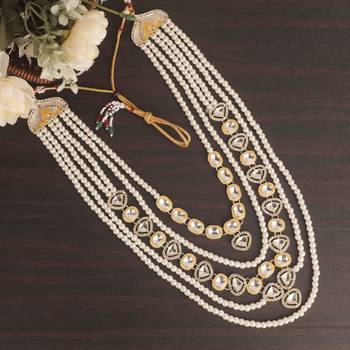 Gold kundan pearl necklace – graceful traditional groom jewellery 2