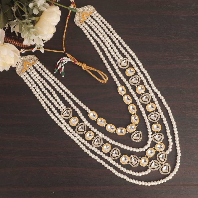 Gold kundan pearl necklace – graceful traditional groom jewellery