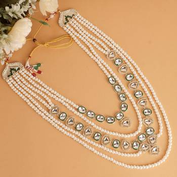 Green kundan pearl necklace for men – traditional wedding jewellery 2