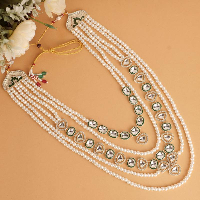 Green kundan pearl necklace for men – traditional wedding jewellery