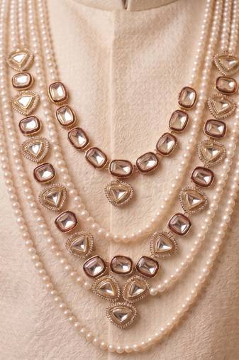 Maroon kundan pearl necklace for men – designer groom jewellery