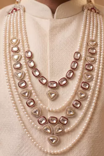 Rani kundan pearl groom necklace – classic wedding accessory