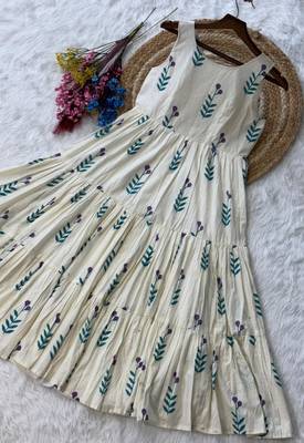 white cotton readymade kurti with floral printed work 3