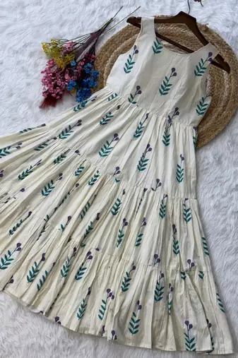 white cotton readymade kurti with floral printed work