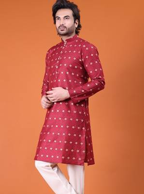 Mens cotton silk woven design with fancy button kurta maroon 3