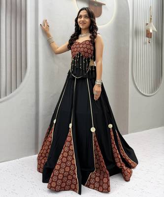 Navratri Special Black & Maroon Printed Chaniya Choli for Women 2