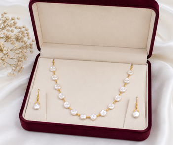 Pearl necklace and earrings jewellery set with silver and gold chain necklace with earrings, silver & gold tone. 2