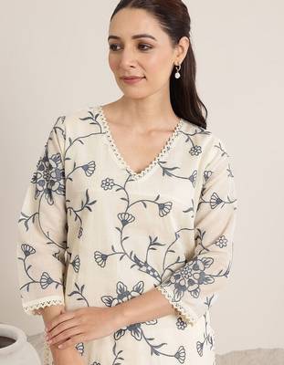 Off White Cotton Floral Embroidered Regular Kurta with Trousers & With Dupatta 2