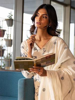 Off White Cotton Floral Embroidered Regular Kurta with Trousers & With Dupatta 6