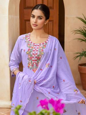 Lavender Cotton Blend Ethnic Motifs Embroidered Thread Work Kurta with Trousers & Dupatta 2